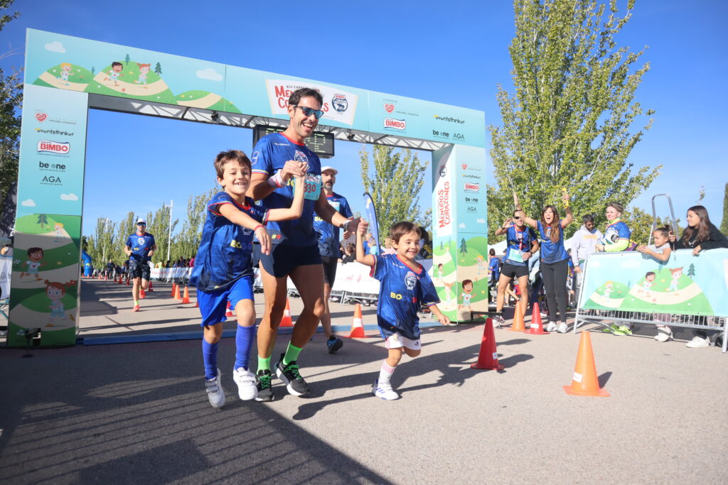 Imágenes de la XIV Carrera Solidaria Menudos Corazones